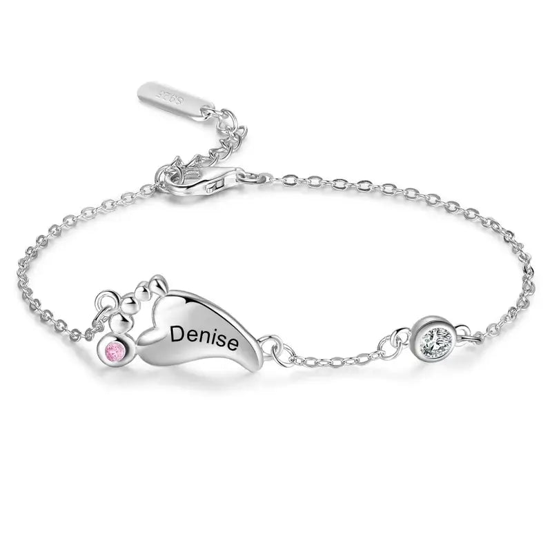 Personligt Armband – Babyfötter i 925 Sterling Silver med Barnens Namn och Månadsstenar – Present till Nybliven Mamma