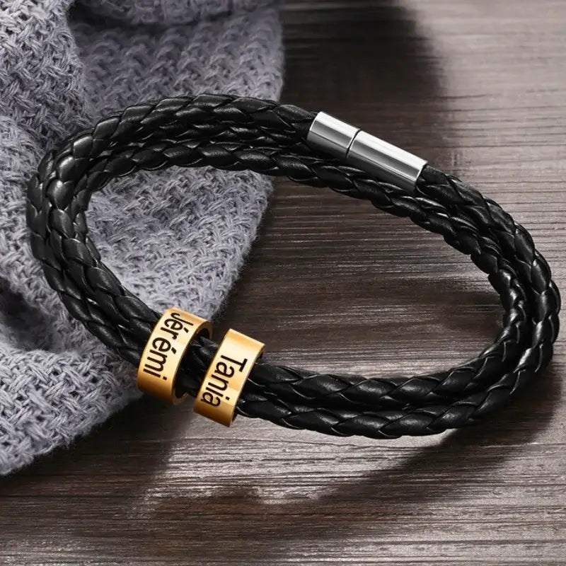Graverat Armband Herr – Läder med 2–5 Guldfärgade Namnpärlor