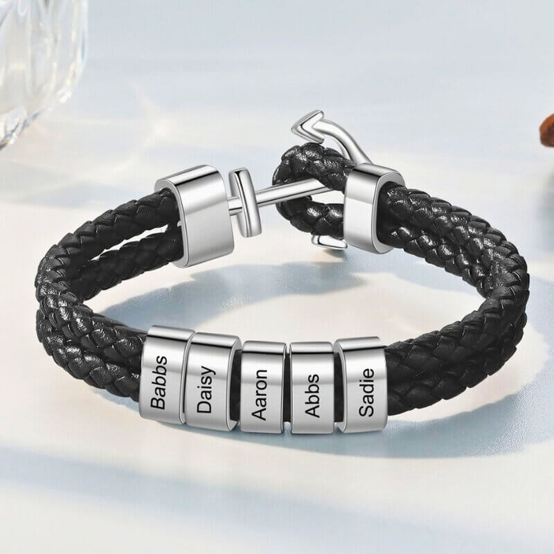 Graverat Läderarmband med Ankare – 2 till 5 Namnpärlor i Rostfritt Stål