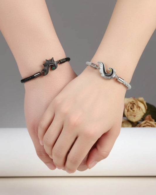 Armband för Par – Delbart Hjärta med Drakvinge och Änglavinge i Läder
