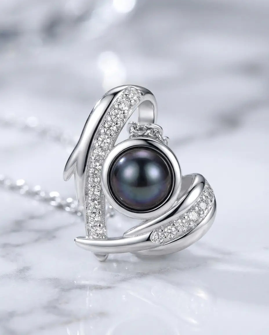 Halsband med Bild Inuti – Hjärta med Änglavinge i 925 Sterling Silver, Present till Henne