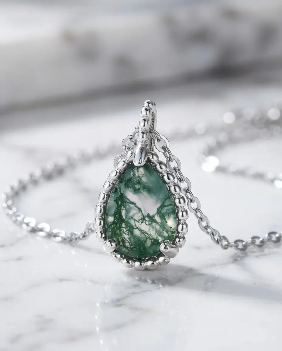 Moss Agate Halsband – Droppformad Sten 6x8 mm i Sterling Silver, Gåva till Henne