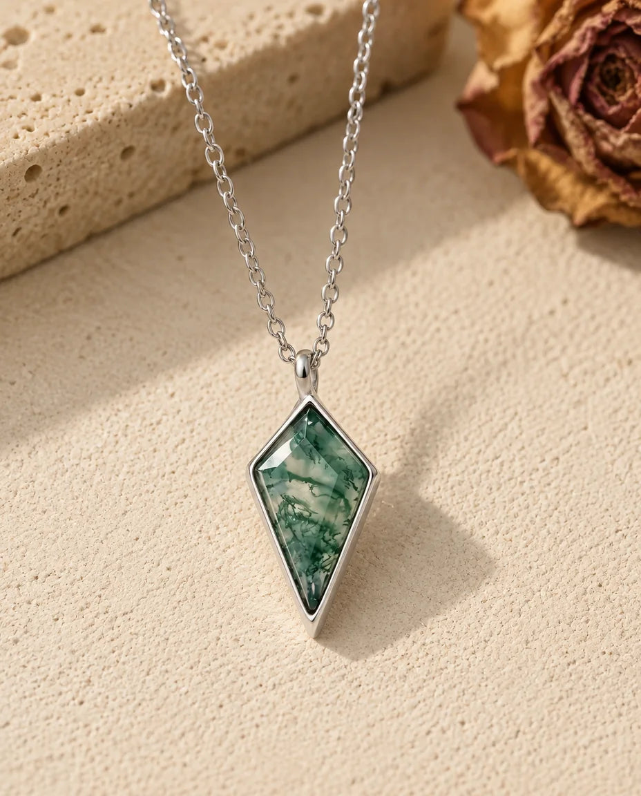 Moss Agate Halsband - framifrån