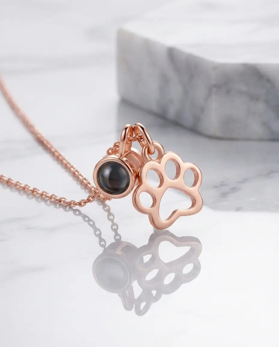 Halsband med Bild Inuti – Tassavtryck för Hund och Katt, Present till Djurälskare