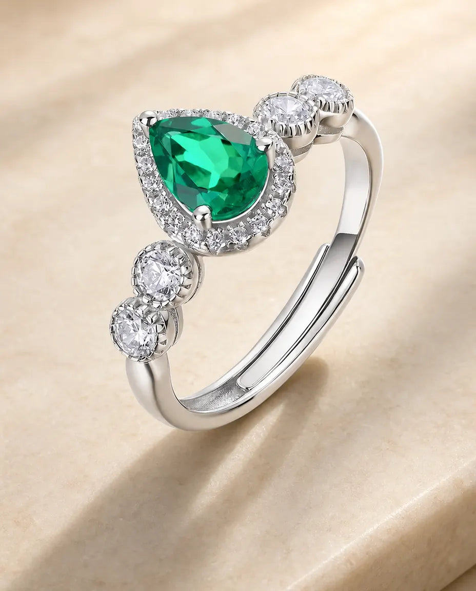 Smaragdring – Päronslipad Labbodlad Smaragd, Öppen Justerbar Ring i 925 Sterling Silver, Present till Henne