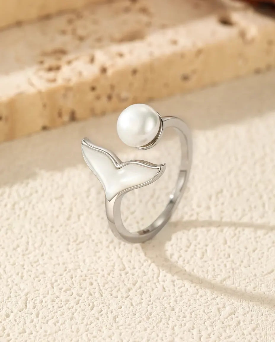 Valfena Ring med Pärla - öppen justerbar skena med vit fena, 925 sterlingsilver