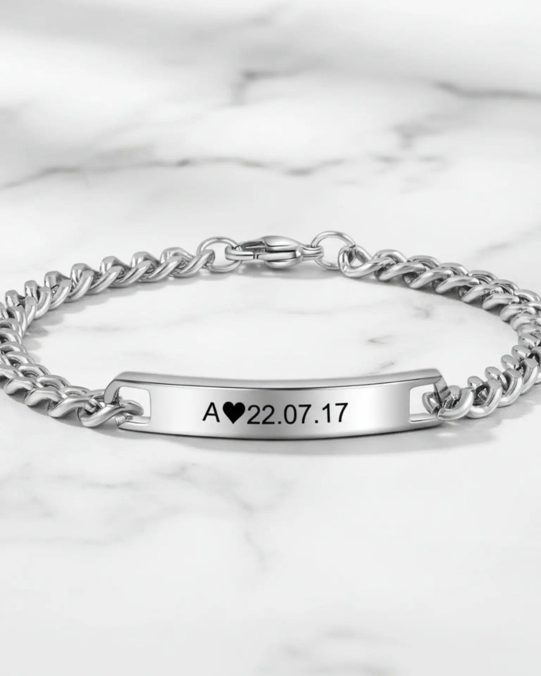 Matchande Armband för Par – Graverad Stav med Initial och Datum på Pansarlänk