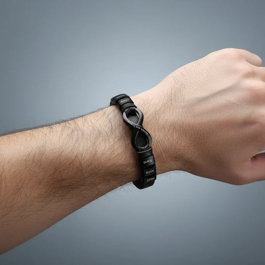 Graverat Läderarmband Herr – 2 till 6 Namn på Låset, Svart eller Brunt Läder