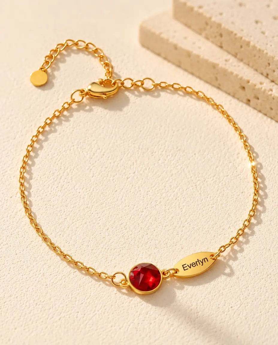 Armband med Månadsstenar och Namn - framifrån