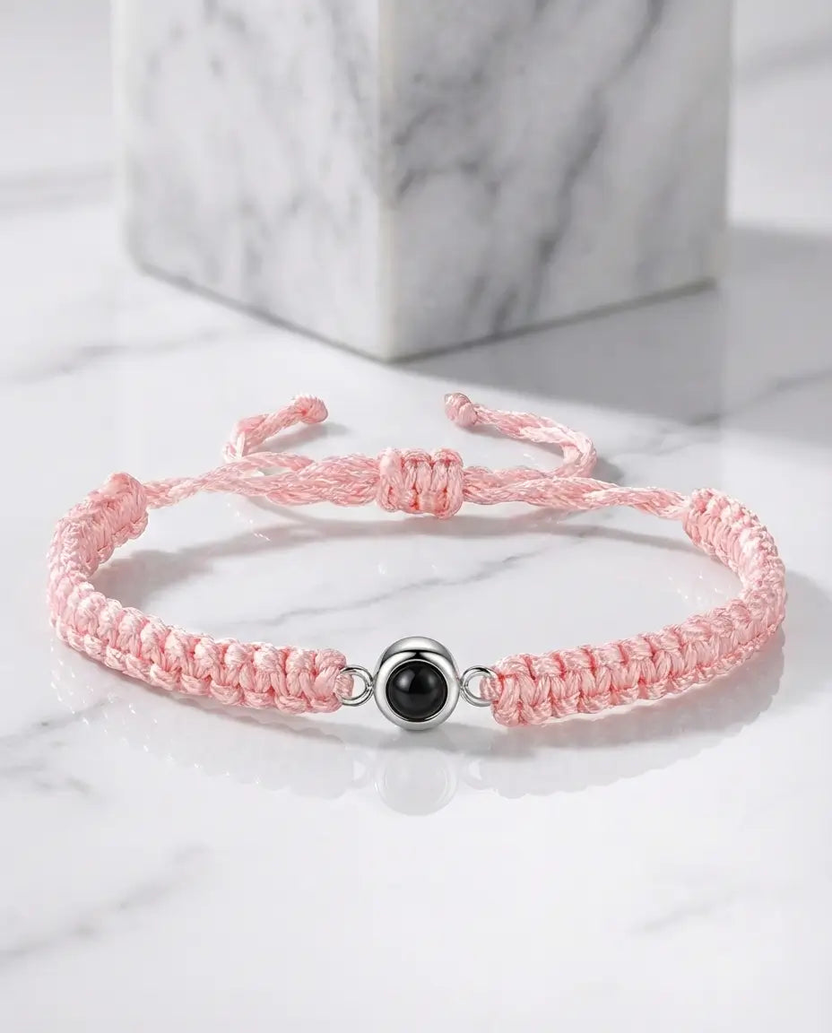 Armband med Bild Inuti – Justerbar Flätad Snodd med Fotopärla i Fyra Färger – Present till Par