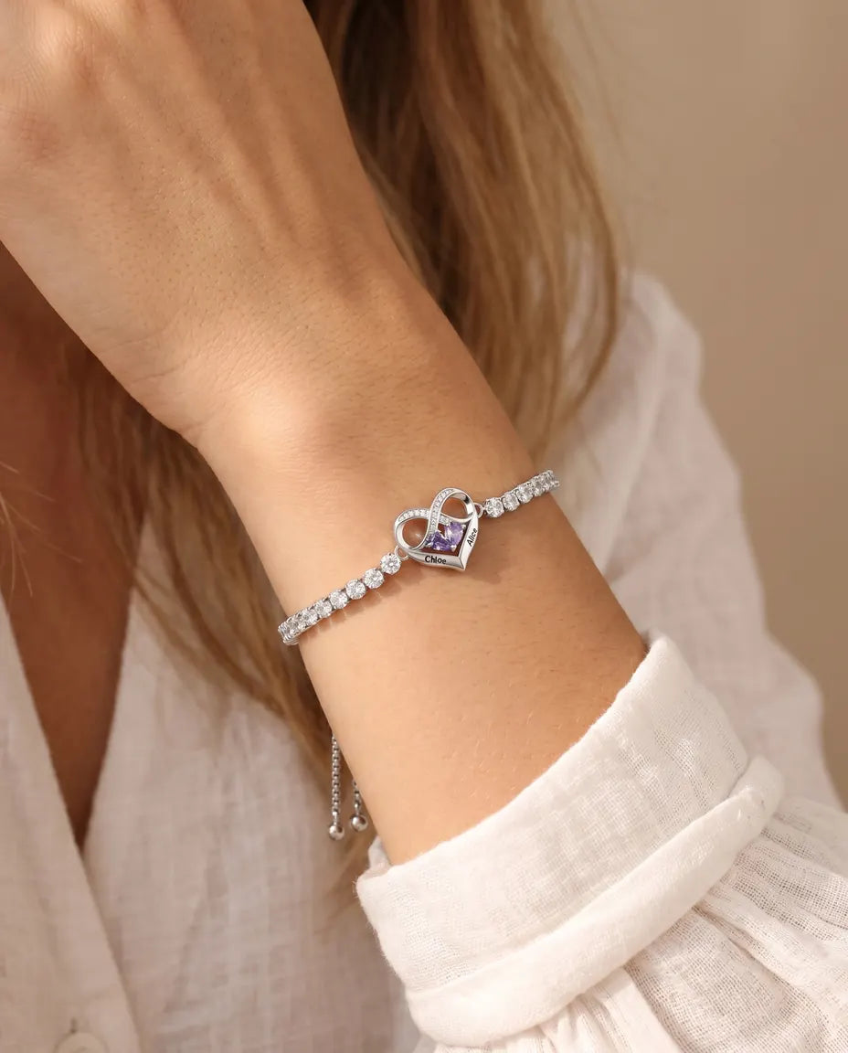 Personligt Armband med 2 Månadsstenar och 2 Namn - tennisarmband med oändlighetshjärta, justerbart, rodinerat