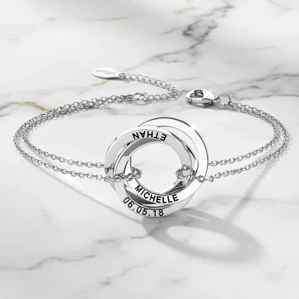 Graverat Armband med Ryska Ringar – 3 till 5 Sammanflätade Ringar i 925 Sterling Silver