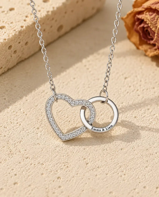 Graverat Halsband - framifrån i silver