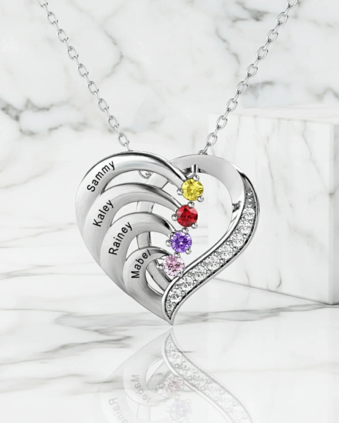 Halsband med Månadssten – Hjärta i 925 Sterling Silver med 4 Graverade Namn, Present till Mamma