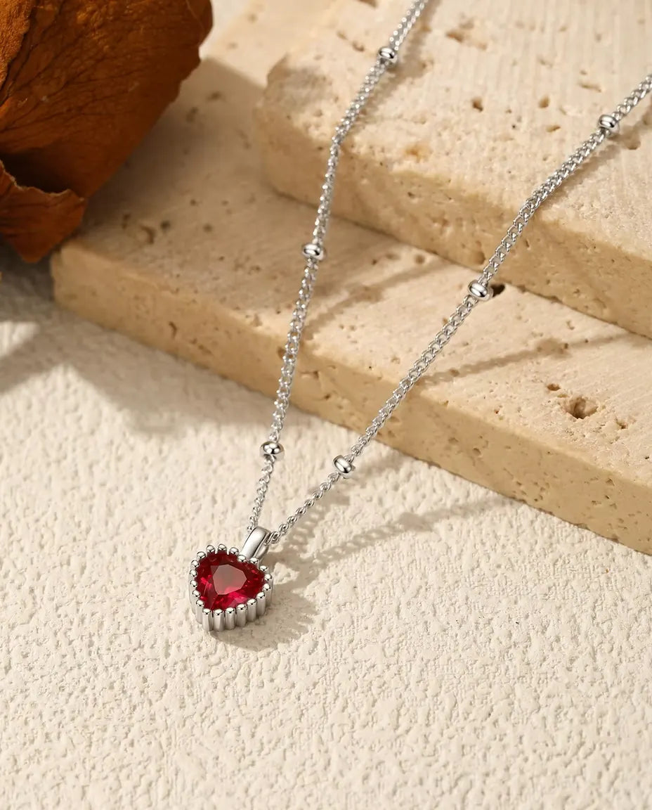 Rött Zirkonia Hjärta Halsband – hänge 5 mm med pärlkantad infattning, 925 sterlingsilver, kulkedja 40+5 cm