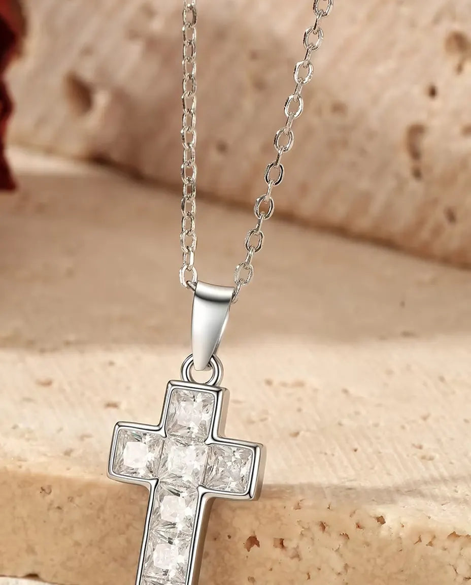 Korshalsband med Pavé - hänge 10 x 17 mm med fast ögla, fin ankarkedja 40+5 cm i sterlingsilver 925, 2,90 g