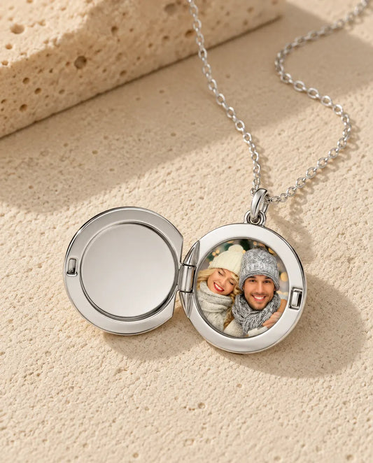 Medaljong Halsband med Bild - öppet, med fotot inuti