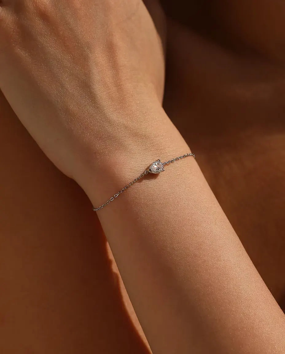 Moissanite Armband Droppslipad - 0,80 ct färg D, 5 x 7 mm, fin ankarkedja 16+3 cm i sterlingsilver 925