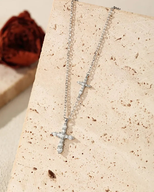Moissanite Halsband Dubbelkors - pavéinfattat korshänge och liggande kors på kedjan, 925 silver, 40+5 cm