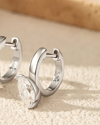 Moissanite Klickörhängen med Hänge Marquise - en sten på 0,50 ct 4 x 8 mm per örhänge, 14,5 mm långa, 925 sterlingsilver