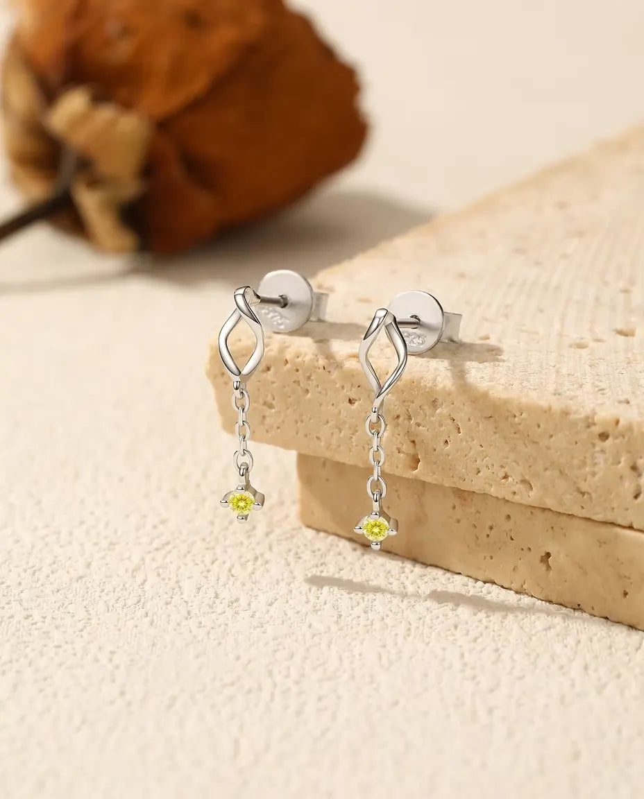 Gula Moissanite Örhängen - stenar på 2 mm på fin kedja under ett vridet marquisestift, 925 sterlingsilver