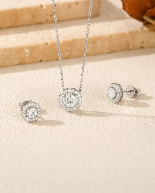 Moissanite Smyckeset med Rund Halo i 925 Sterlingsilver - hela setet på ljus sten