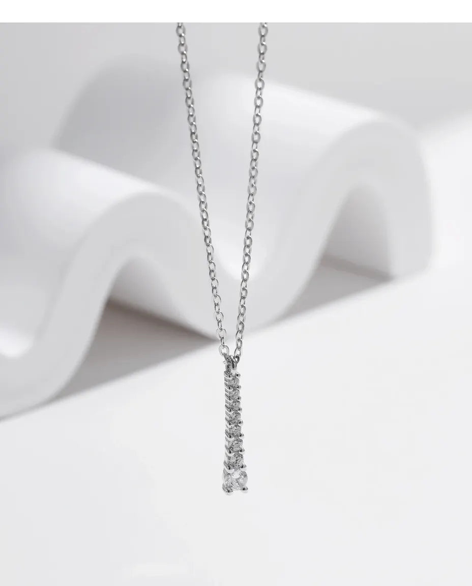 Moissanithalsband i Y-form – fallande rad moissaniter i färg D, 925 sterlingsilver, kedja 40+5 cm