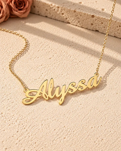 Namnhalsband i 925 Sterling Silver - guldfinish