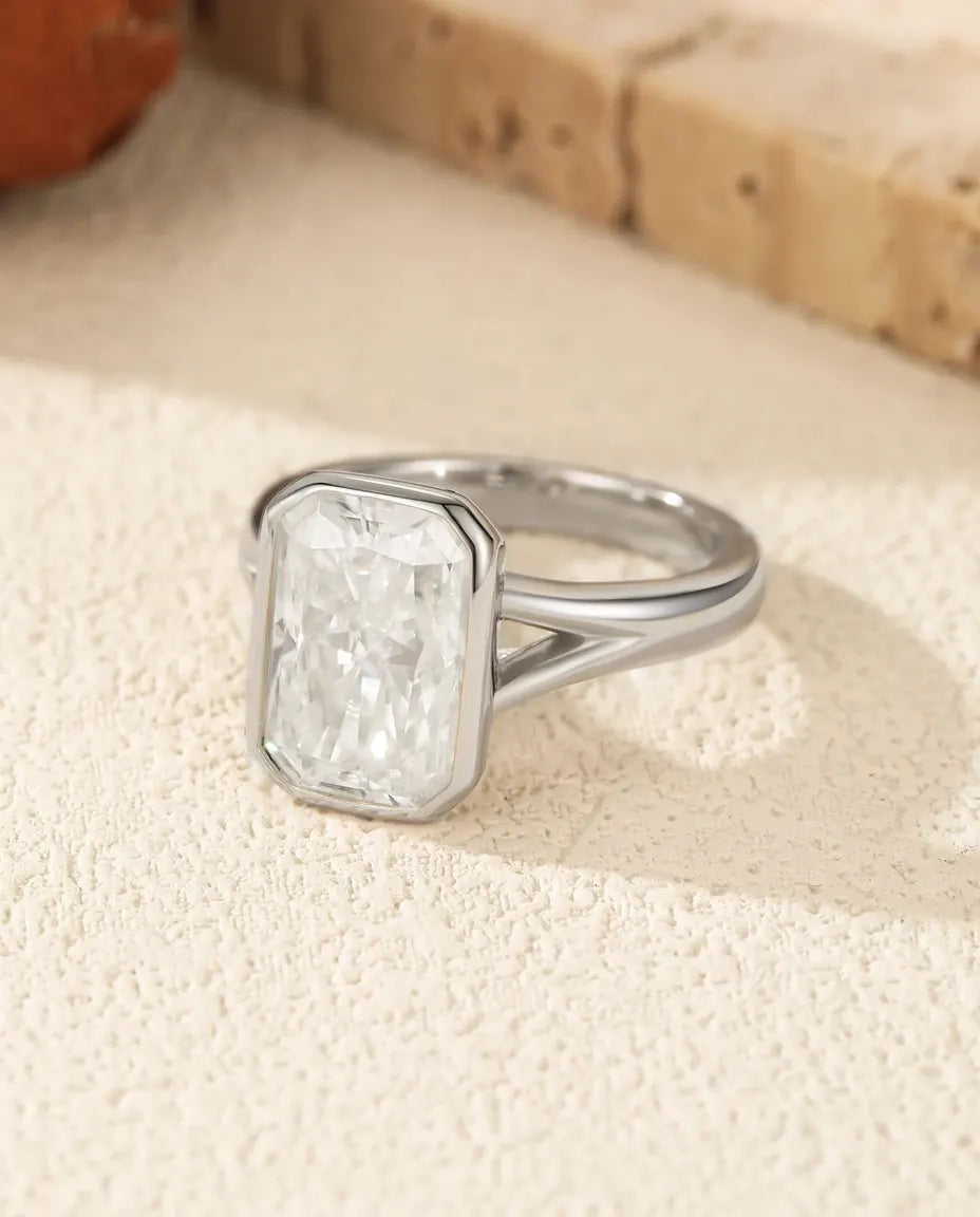 Moissanite Ring Cocktailring 4,5 ct Rektangulär – Kantfattning i 925 Sterling Silver