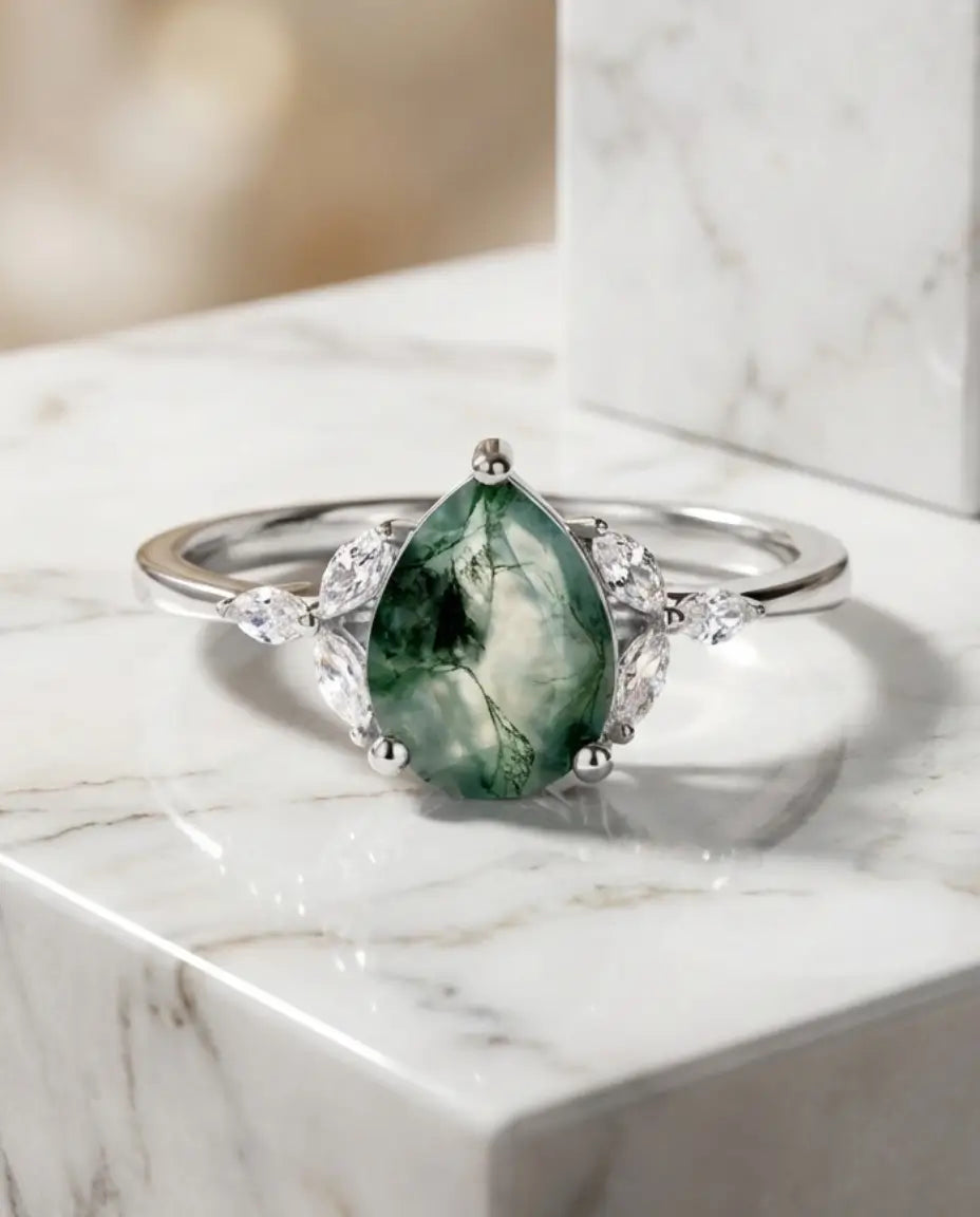 Moss Agate Ring – Päronslipad Sten med Marquise-accenter i 925 Sterling Silver, Löftesring