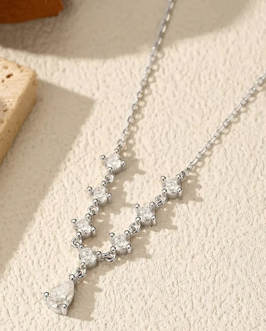 Y-halsband med moissanitdroppe – 1,2 ct färg D och renhet VVS1, 925 sterlingsilver, 40 + 5 cm